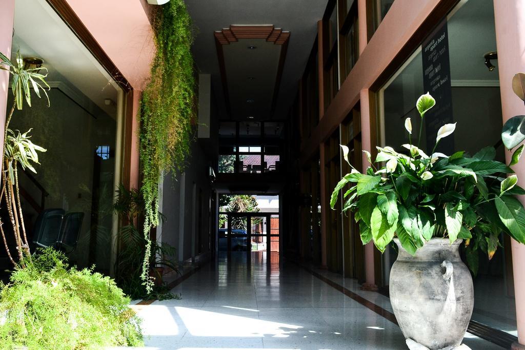 Argenta Apart Hotel เตรเลว ภายนอก รูปภาพ