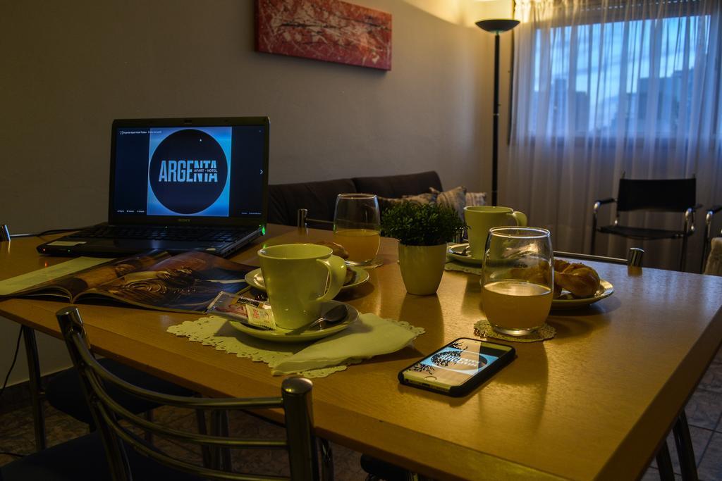 Argenta Apart Hotel เตรเลว ภายนอก รูปภาพ